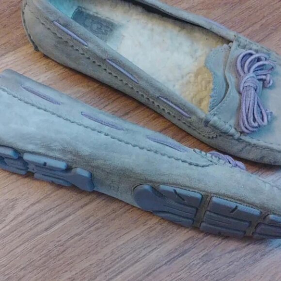 UGG Grey Slippers - Picture 5 of 5